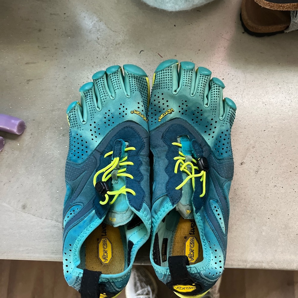 Vibram Teal and Neon Yellow FiveFingers Minimalist Toe Shoes